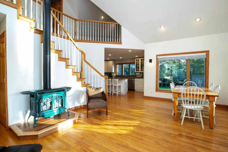 Main Living/Dining Area